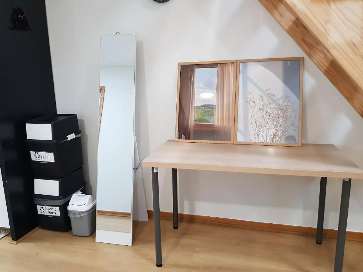 Hongdae Residence - 1Min From Hongik Uni Station Exit #1 Seoul