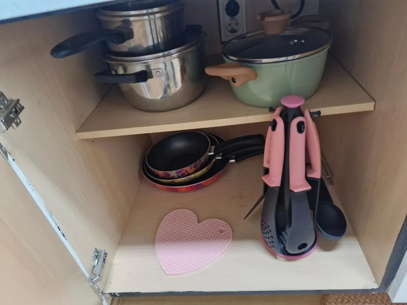 Apartment Hongdae Residence - 1Min From Hongik Uni Station Exit #1 Seoul South Korea